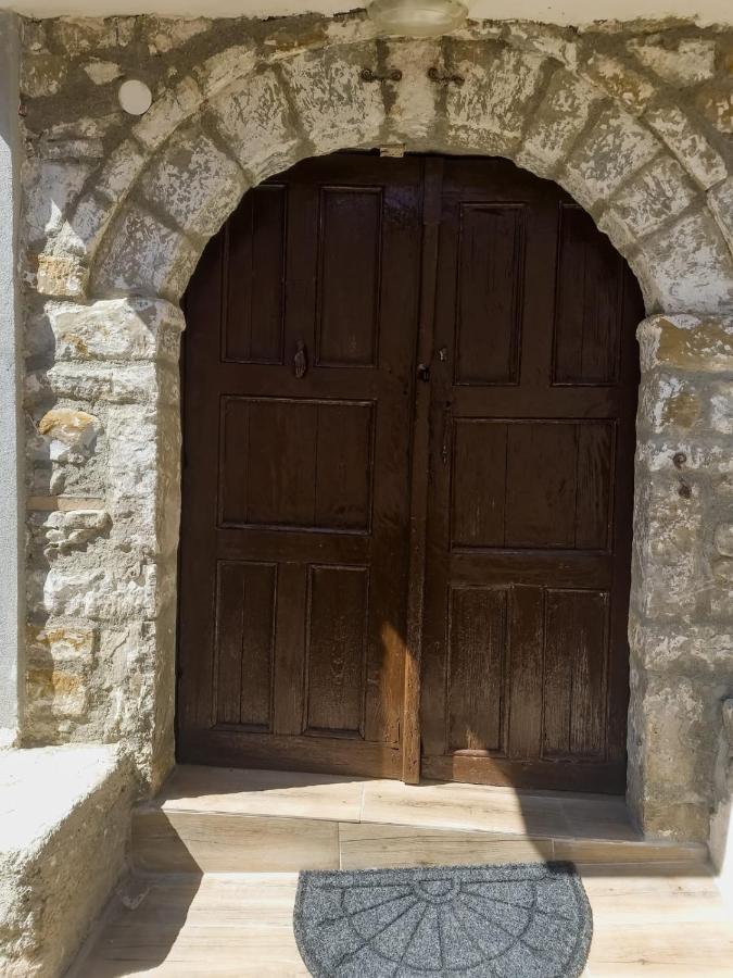 Guesthouse Kroi City Center Berat Exterior foto